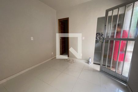 Sala de casa para alugar com 1 quarto, 55m² em Parque Lafaiete, Duque de Caxias