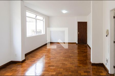 Sala de apartamento à venda com 3 quartos, 105m² em Coração de Jesus, Belo Horizonte