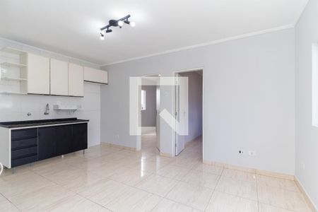 Sala/Cozinha de casa para alugar com 2 quartos, 50m² em Vila Progresso (zona Leste), São Paulo