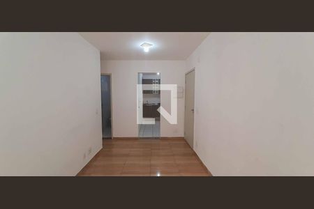 Sala de apartamento para alugar com 2 quartos, 47m² em São Pedro, Osasco