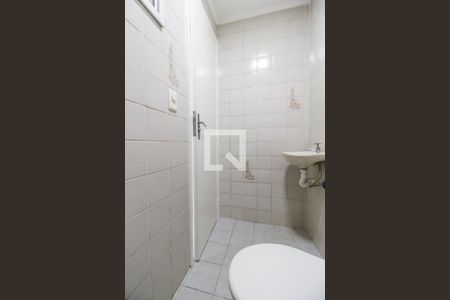 Apartamento à venda com 75m², 2 quartos e 1 vaga Apartamento à venda com 75m², 2 quartos e 1 vagaBanheiro de serviço