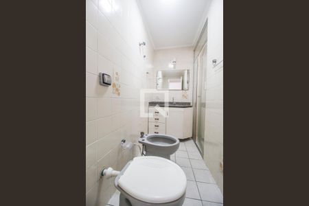 Apartamento à venda com 75m², 2 quartos e 1 vaga Apartamento à venda com 75m², 2 quartos e 1 vagaBanheiro