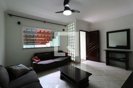 Sala de casa à venda com 3 quartos, 150m² em Jardim Santo Antônio, Santo André