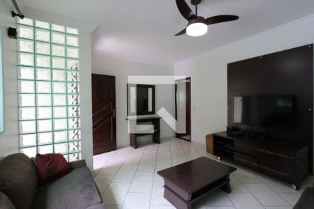 Sala de casa à venda com 3 quartos, 150m² em Jardim Santo Antônio, Santo André