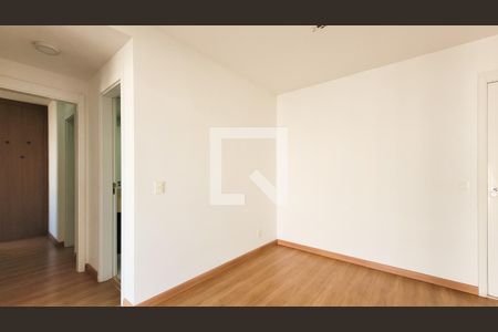 Sala de apartamento à venda com 2 quartos, 60m² em Taquaral, Campinas