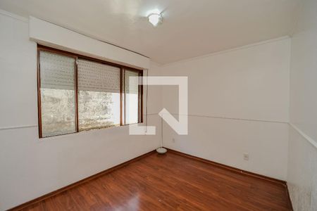 Quarto 1 de apartamento para alugar com 2 quartos, 71m² em Passo da Areia, Porto Alegre