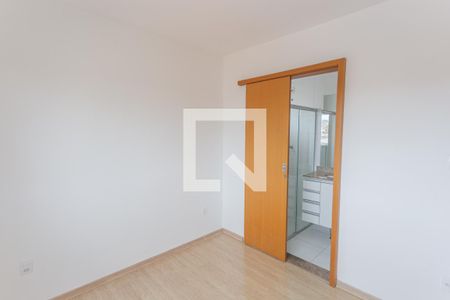 Suíte de apartamento à venda com 3 quartos, 70m² em Ana Lúcia, Belo Horizonte