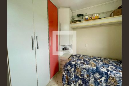 Casa à venda com 256m², 3 quartos e 5 vagas Casa à venda com 256m², 3 quartos e 5 vagasQuarto 2