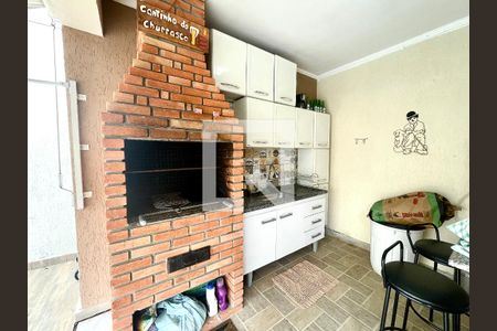 Casa à venda com 256m², 3 quartos e 5 vagas Casa à venda com 256m², 3 quartos e 5 vagasChurrasqueira