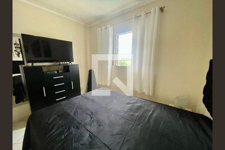 Casa à venda com 256m², 3 quartos e 5 vagas Casa à venda com 256m², 3 quartos e 5 vagasQuarto 1