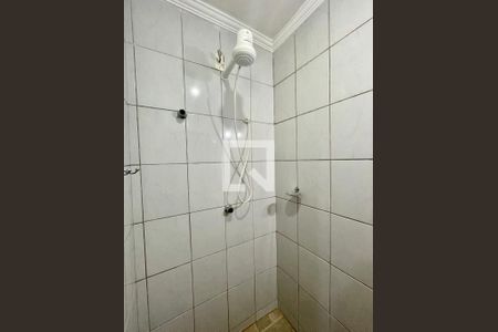 Casa à venda com 256m², 3 quartos e 5 vagas Casa à venda com 256m², 3 quartos e 5 vagasBanheiro externo