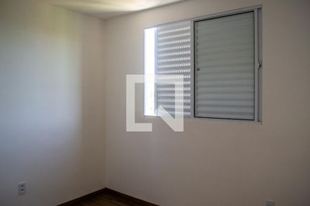 Quarto 1 de apartamento para alugar com 2 quartos, 46m² em Restinga, Porto Alegre