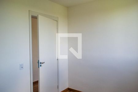 Quarto 2 de apartamento para alugar com 2 quartos, 46m² em Restinga, Porto Alegre