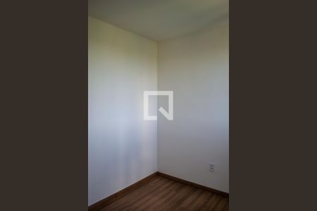 Quarto 1 de apartamento para alugar com 2 quartos, 46m² em Restinga, Porto Alegre