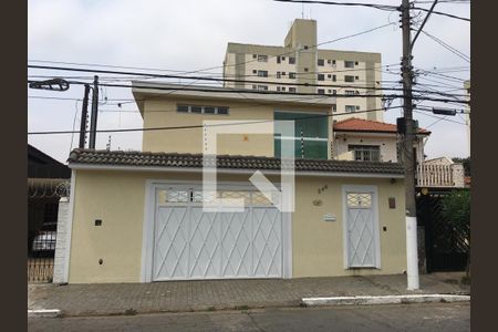 Fachada de casa à venda com 6 quartos, 200m² em Jardim da Saúde, São Paulo