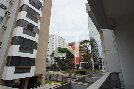 Varanda - Vista de apartamento à venda com 3 quartos, 90m² em Mont’serrat, Porto Alegre