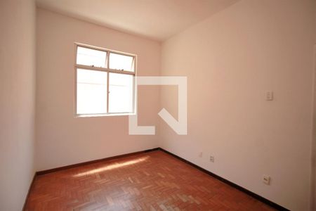 Quarto 1 de apartamento para alugar com 3 quartos, 75m² em Floresta, Belo Horizonte