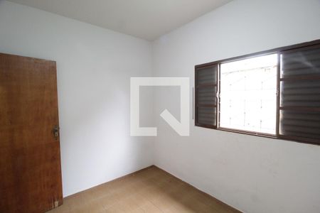 Quarto 1 de casa para alugar com 3 quartos, 90m² em Pampulha, Uberlândia