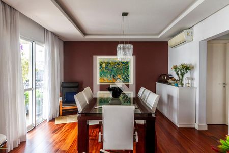 Sala de apartamento à venda com 3 quartos, 200m² em Paraíso, São Paulo