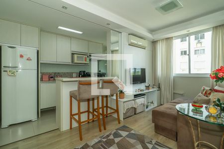 Sala de apartamento para alugar com 2 quartos, 52m² em Jardim Carvalho, Porto Alegre