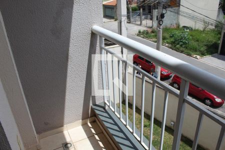 Sacada de apartamento para alugar com 2 quartos, 45m² em Bairro Jardim Nossa Senhora das Graças, Cotia