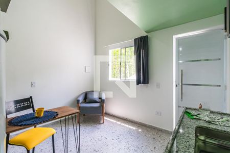 Sala/Cozinha de apartamento para alugar com 1 quarto, 25m² em Vila do Conde, Barueri