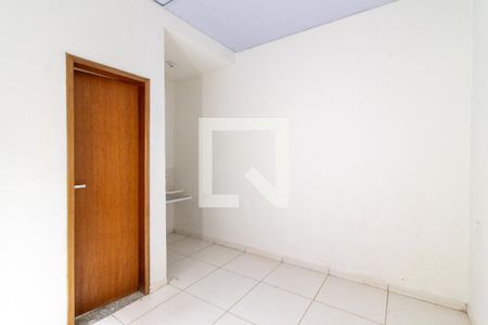 Sala de kitnet/studio para alugar com 1 quarto, 11m² em Centro, Campinas