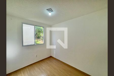 Quarto 1 de apartamento para alugar com 2 quartos, 45m² em Vargem Grande, Rio de Janeiro