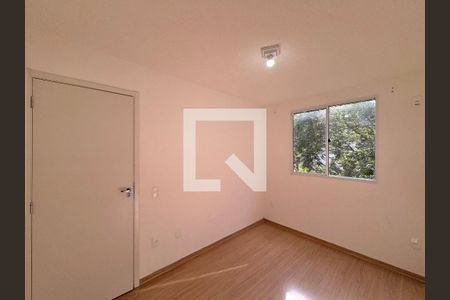 Quarto 2 de apartamento para alugar com 2 quartos, 45m² em Vargem Grande, Rio de Janeiro