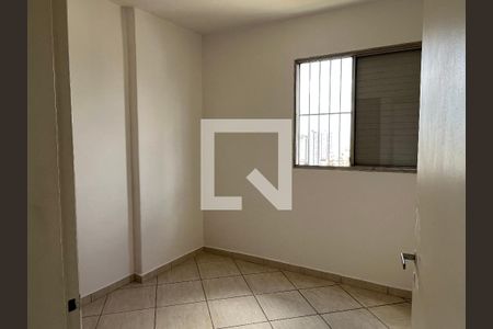 Quarto 1 de apartamento para alugar com 2 quartos, 60m² em Parque Imperial, São Paulo