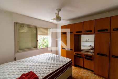 Quarto 1 de apartamento para alugar com 2 quartos, 62m² em Jardim Botânico, Porto Alegre