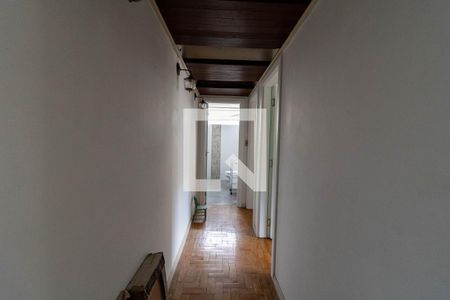 Corredor de apartamento para alugar com 2 quartos, 62m² em Jardim Botânico, Porto Alegre