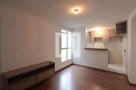 Sala de apartamento à venda com 2 quartos, 45m² em Frei Leopoldo, Belo Horizonte