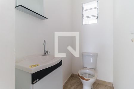 Lavabo de casa de condomínio para alugar com 2 quartos, 83m² em Vila Amélia, Poá