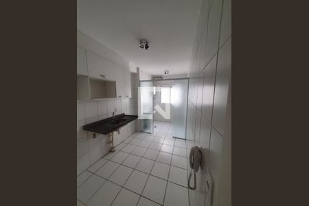 Foto 03 de apartamento à venda com 2 quartos, 58m² em Jardim Flor da Montanha, Guarulhos