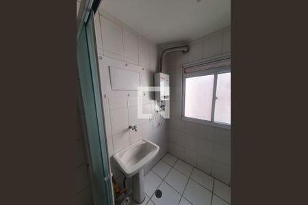 Foto 04 de apartamento à venda com 2 quartos, 58m² em Jardim Flor da Montanha, Guarulhos