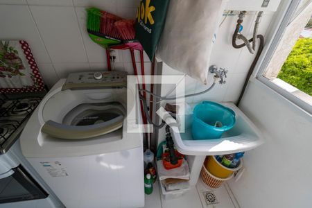 Cozinha e Área de Serviço de apartamento à venda com 2 quartos, 56m² em Azenha, Porto Alegre