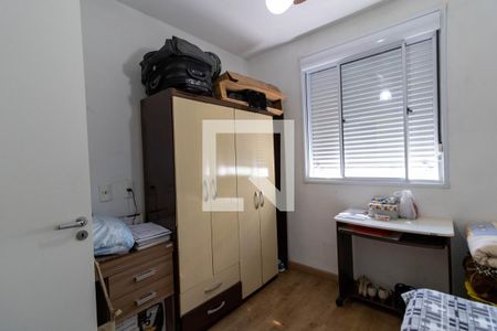 Quarto de apartamento à venda com 2 quartos, 56m² em Azenha, Porto Alegre