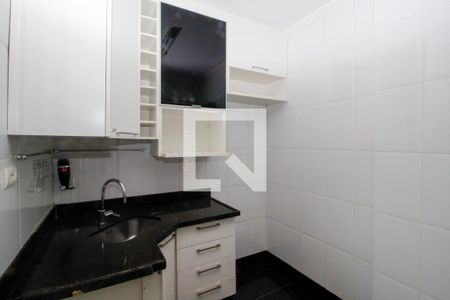 Cozinha de apartamento à venda com 3 quartos, 70m² em Buritis, Belo Horizonte