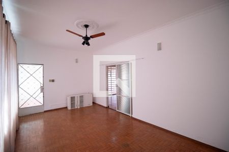 Sala de casa à venda com 4 quartos, 152m² em Jardim Guanabara, Campinas