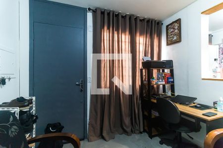 Sala de apartamento para alugar com 2 quartos, 48m² em Jardim Itamarati, Poá