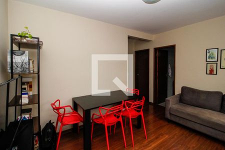 Sala de apartamento à venda com 2 quartos, 54m² em Floresta, Belo Horizonte