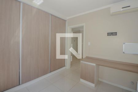 Quarto de apartamento à venda com 1 quarto, 44m² em Vila Ipiranga, Porto Alegre