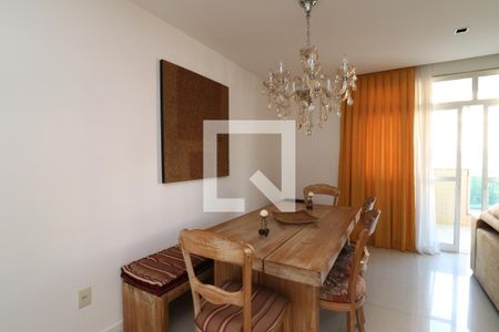 Sala de apartamento à venda com 4 quartos, 156m² em Jardim Guanabara, Rio de Janeiro