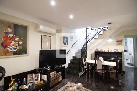 Sala de casa à venda com 3 quartos, 158m² em Vila Sabrina, São Paulo