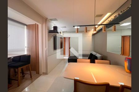 Sala de apartamento à venda com 2 quartos, 66m² em Buritis, Belo Horizonte