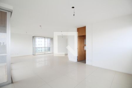 Sala de apartamento à venda com 4 quartos, 198m² em Vila Suzana, São Paulo