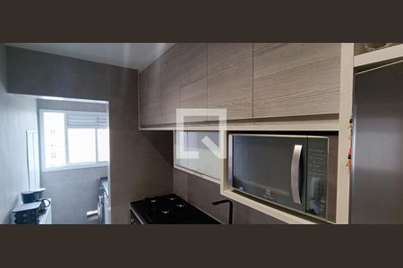 Cozinha de apartamento à venda com 2 quartos, 73m² em Jardim Wanda, Taboão da Serra