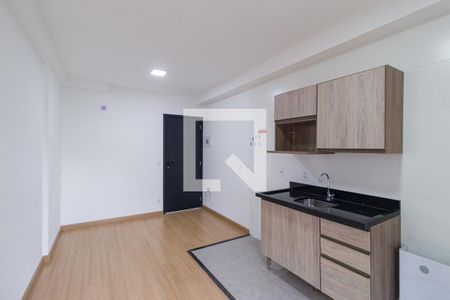 Sala e cozinha de apartamento à venda com 1 quarto, 34m² em Centro, Osasco