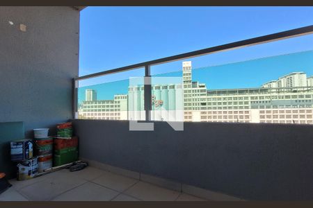 Sacada Sala de apartamento à venda com 3 quartos, 65m² em Vila São Pedro, Santo André